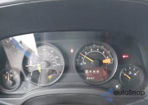 2016 Jeep Compass Sport из США, поврежденный, VIN 1C4NJCBA5GD753794